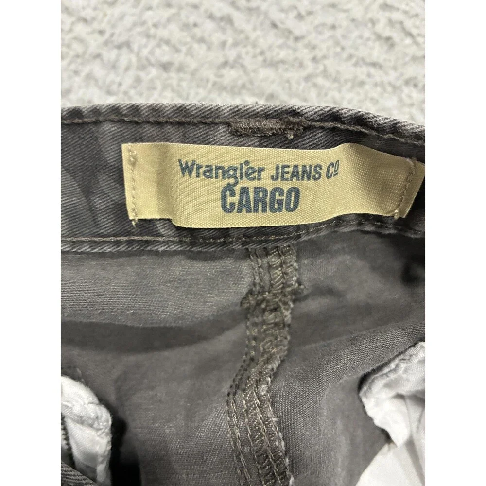 Wrangler Pants Mens 36x30 Gray Camo Cargo Utility Relaxed Fit Workwear